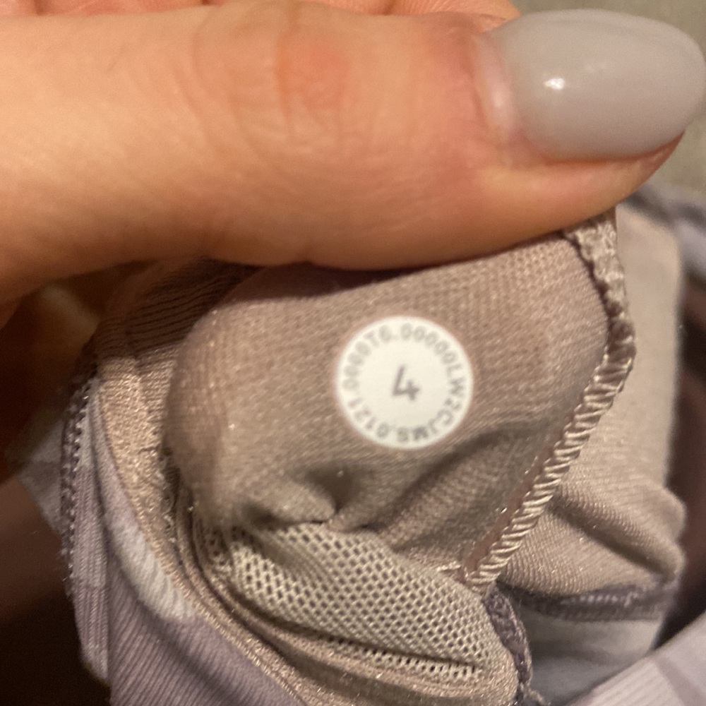 Lululemon long line energy bra - Picture 3 of 3